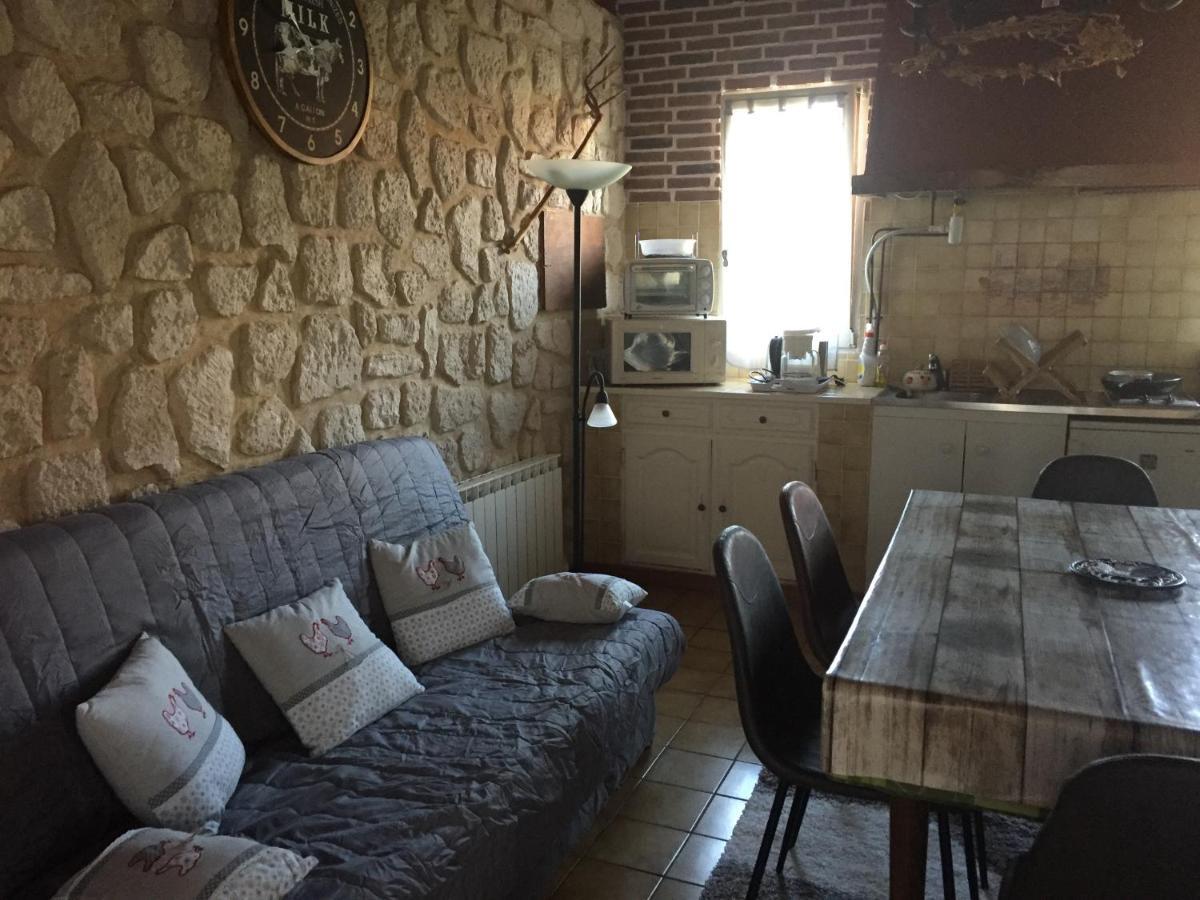 Domaine Jeanne D'Arc Bed & Breakfast Valhuon Exterior photo